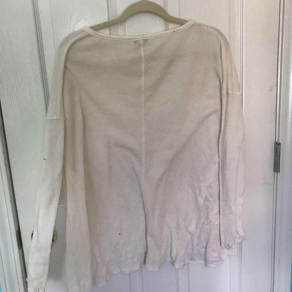 Ecoté Sweater - Picture 3 of 3